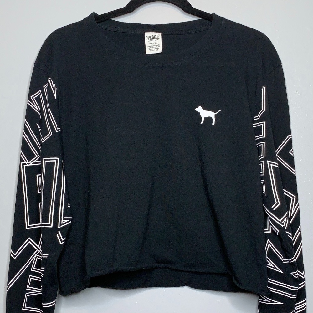 PINK Victoria's Secret - Cropped Black Tee